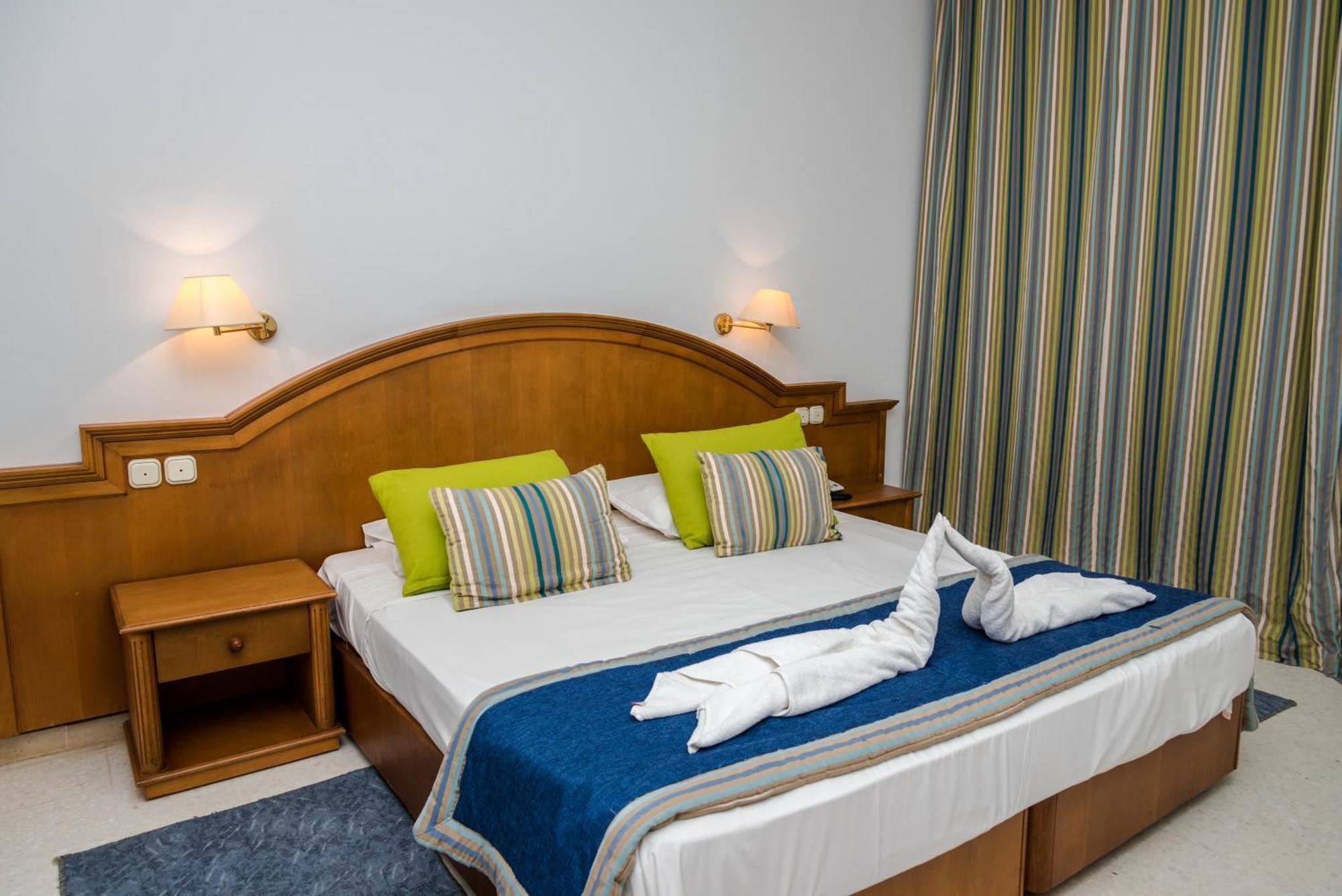 Yadis Hammamet Hotel Екстериор снимка